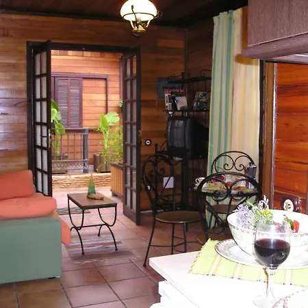Couette-café Valle 2*